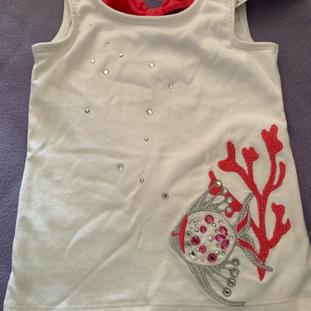 Gymboree Shirt size 4 with little rhinestones